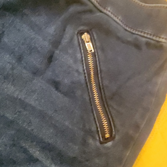 Jennifer Lopez Pull-on Jeggings - Picture 5 of 10